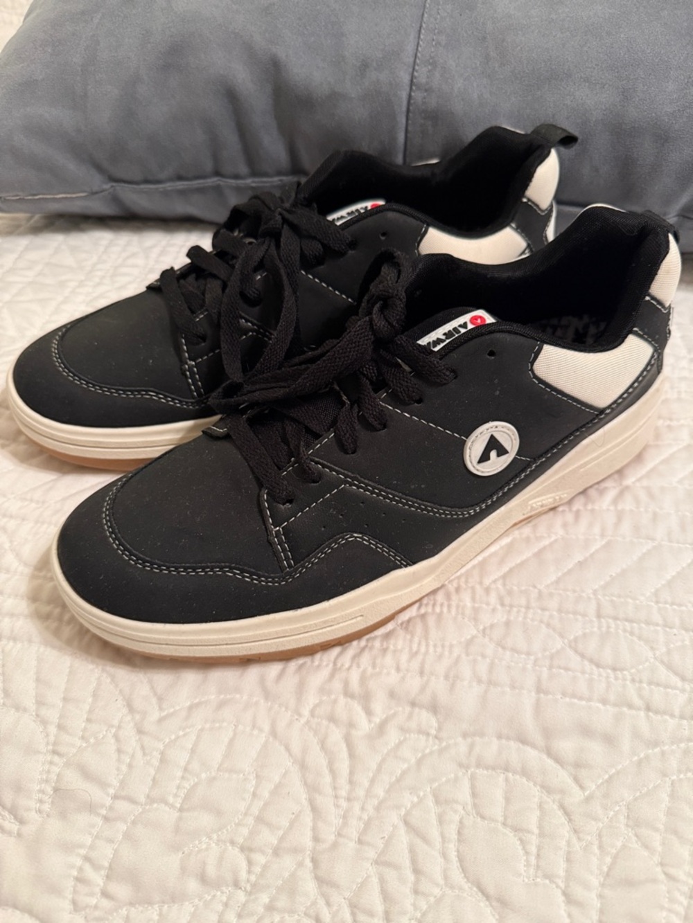 Airwalk Men’s Skate Sneakers 9.5 Streetwear